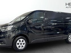 Svart (black) Ny 2025 Renault Trafic Van | 520 375 kr (Dyr)