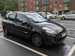 Svart Begagnad 2010 Renault Clio GrandTour Kombi | 30 000 kr (Bra pris)