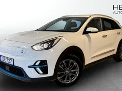 Vit (white) Begagnad 2022 Kia e-Niro 2 SUV | 279 900 kr (Marknadspris)