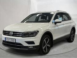 Vit Begagnad 2019 VW Tiguan SUV | 280 000 kr (Bra pris)