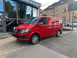 Röd Begagnad 2018 VW T6 Van | 164 900 kr (Bra pris)