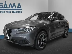 Grå Begagnad 2019 Alfa Romeo Stelvio SUV | 239 900 kr (Marknadspris)