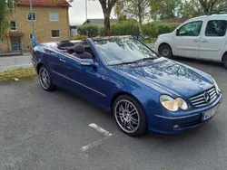 Blå Begagnad 2005 Mercedes CLK200 Avantgarde Cab | 68 000 kr (Superpris)