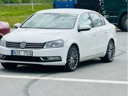 Vit Begagnad 2014 VW Passat Sedan | 59 500 kr (Bra pris)