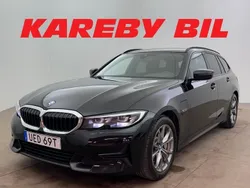 Svart Begagnad 2022 BMW 330e Sport Line Kombi | 267 900 kr (Superpris)