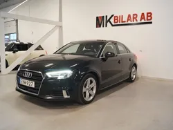 Svart Begagnad 2017 Audi A3 Comfort Sedan | 154 900 kr