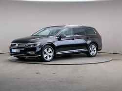 Svart Begagnad 2022 VW Passat Executive Kombi | 299 000 kr (Marknadspris)