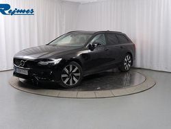 Svart Begagnad 2024 Volvo V90 Plus Kombi | 489 900 kr (Marknadspris)