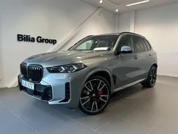 Svart Ny 2025 BMW X5 M Sport SUV | 1 129 000 kr (Bra pris)