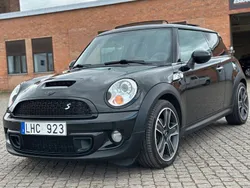 Svart Begagnad 2012 Mini Cooper SD Chili Halvkombi | 79 900 kr