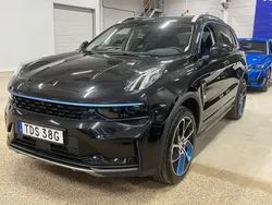 Svart Begagnad 2022 Lynk & Co 01 SUV | 284 800 kr (Marknadspris)