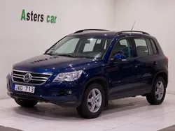 Mörkblå Begagnad 2008 VW Tiguan Track & Field SUV | 54 900 kr (Dyr)