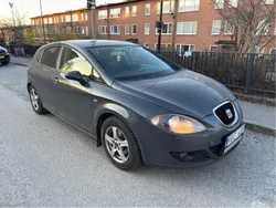 Grå Begagnad 2008 Seat Leon Halvkombi | 12 000 kr