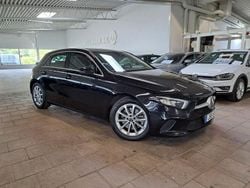 Svart Begagnad 2020 Mercedes A250 Progressive Halvkombi | 249 000 kr (Marknadspris)