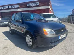 Mörkblå (nautic blue) Begagnad 2002 Ford Fiesta Halvkombi | 17 900 kr (Lite dyr)
