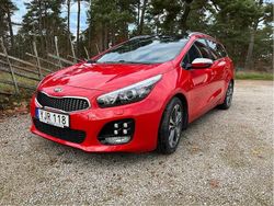 Röd Begagnad 2017 Kia Ceed Sportswagon GT-Line Kombi | 130 000 kr (Marknadspris)