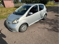 Silver Begagnad 2007 Toyota Aygo Halvkombi | 26 500 kr (Marknadspris)