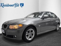 Grå Begagnad 2009 BMW 320 Comfort Edition Sedan | 99 900 kr (Lite dyr)