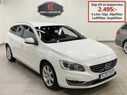 Vit Begagnad 2015 Volvo V60 Summum Kombi | 169 000 kr (Marknadspris)