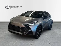 Ny 2025 Toyota C-HR Executive SUV | 507 500 kr (Marknadspris)
