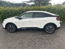 Vit Begagnad 2021 Citroën C4 PureTech Halvkombi | 179 000 kr (Bra pris)