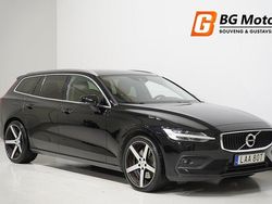 Svart Begagnad 2019 Volvo V60 Momentum Kombi | 224 700 kr (Marknadspris)