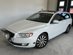 Vit Begagnad 2013 Volvo V70 Momentum Kombi | 84 900 kr (Marknadspris)