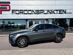 Grå Begagnad 2020 Mercedes GLC300 AMG Sportkupé | 429 000 kr (Marknadspris)