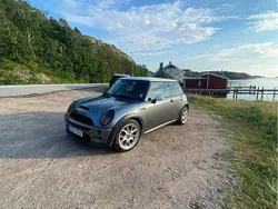 Grå Begagnad 2003 Mini Cooper S Halvkombi | 51 000 kr (Lite dyr)