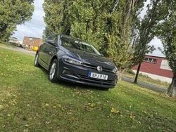 Grå Begagnad 2019 VW Polo Halvkombi | 132 000 kr (Marknadspris)