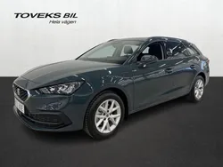 Blå (fiord blue) Ny 2025 Seat Leon FR Kombi | 333 800 kr (Dyr)