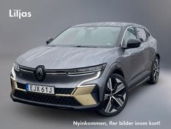 Grå Begagnad 2022 Renault Mégane Iconic Halvkombi | 309 000 kr (Marknadspris)