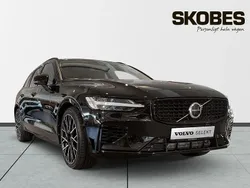 Svart Begagnad 2023 Volvo V60 Plus Kombi | 489 800 kr (Dyr)