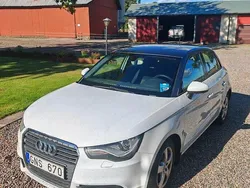 Vit Begagnad 2012 Audi A1 Sportback Halvkombi | 59 999 kr (Bra pris)