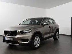 Grå Begagnad 2022 Volvo XC40 Momentum SUV | 309 800 kr (Bra pris)