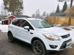 Vit Begagnad 2011 Ford Kuga SUV | 65 000 kr (Marknadspris)