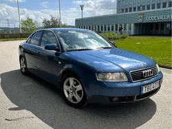 Blå Begagnad 2002 Audi A4 Sedan | 23 500 kr (Marknadspris)