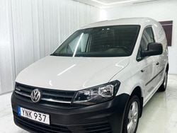 Vit Begagnad 2018 VW Caddy Minibuss | 105 000 kr (Bra pris)