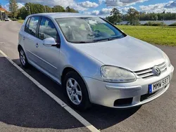 Silver Begagnad 2007 VW Golf V Trendline Halvkombi | 19 000 kr (Bra pris)
