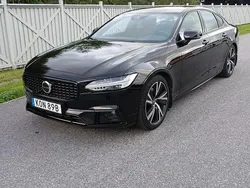 Svart Begagnad 2021 Volvo S90 R-Design Sedan | 319 000 kr (Marknadspris)