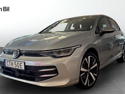Silver Begagnad 2024 VW Golf VIII Edition Halvkombi | 309 900 kr (Marknadspris)