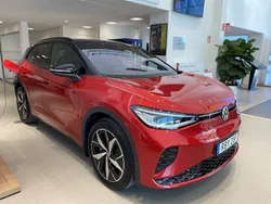 Mörkröd Ny 2024 VW ID.4 GTX SUV | 677 600 kr