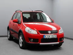 Röd Begagnad 2007 Suzuki SX4 Halvkombi | 64 900 kr (Dyr)