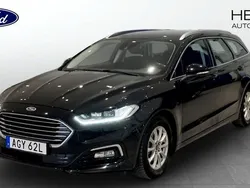 Svart (black) Begagnad 2022 Ford Mondeo Titanium Kombi | 249 900 kr