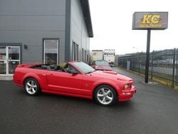 Röd Begagnad 2007 Ford Mustang GT Cab | 258 000 kr (Lite dyr)
