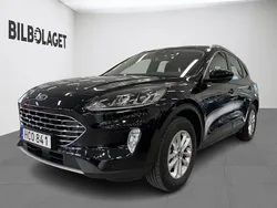 Svart Begagnad 2022 Ford Kuga Titanium SUV | 249 500 kr (Bra pris)