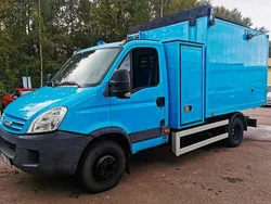 Blå Begagnad 2009 Iveco Daily Van | 82 900 kr (Marknadspris)