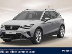 Silver (urban silver metallic) Begagnad 2024 Seat Arona FR SUV | 204 900 kr (Marknadspris)