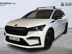 Vit Begagnad 2023 Skoda Enyaq iV SUV | 389 900 kr (Marknadspris)