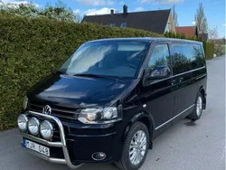 Svart Begagnad 2010 VW Multivan Highline Minibuss | 180 000 kr (Dyr)
